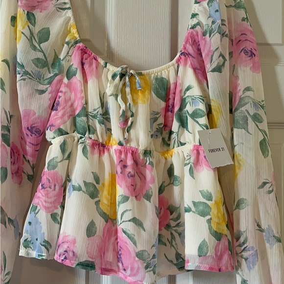 NWT Forever 21 long sleeve white with pink and yellow flowers Blouse Size S - Picture 4 of 5